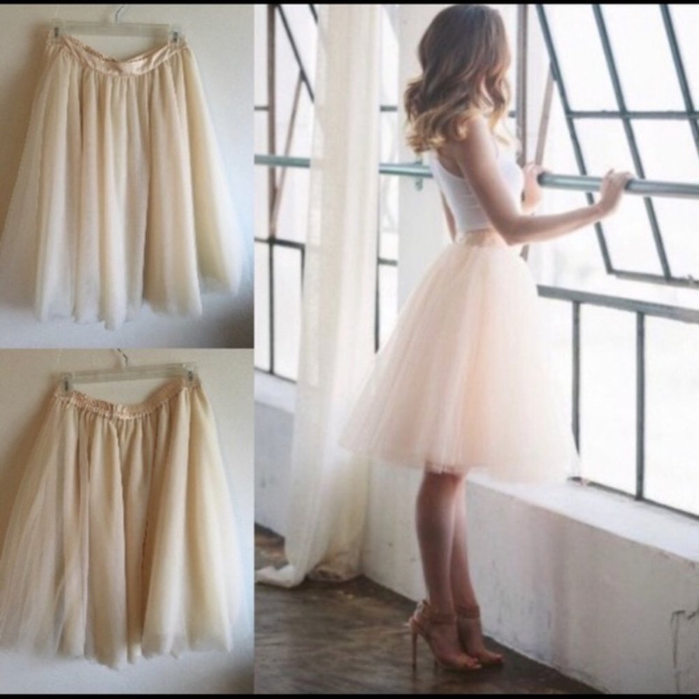 Comme Toi Anthropologie Midi Cream Tulle Skirt